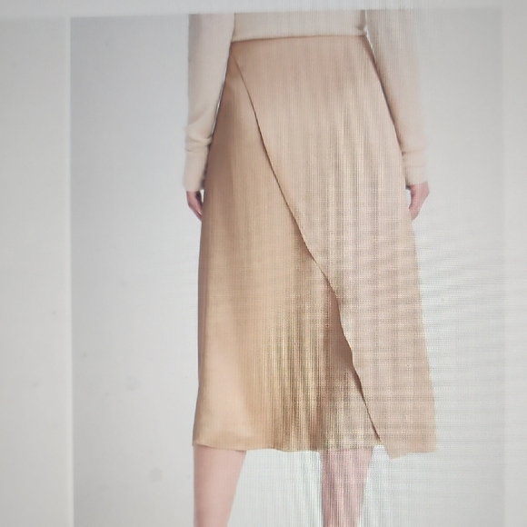 Vince Silk Draped D-Ring Wrap Skirt Size 12 $395 - Picture 4 of 5